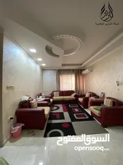  7 شقة  160م طابق اول في اجمل مناطق حي الصحابة