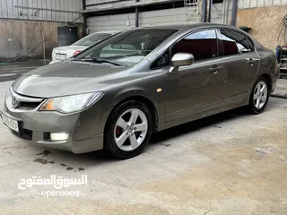  5 هوندا سيفيك 2008  الدفع فقط كااااش بدون شكااات