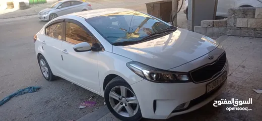  4 كيا K3 للبيع