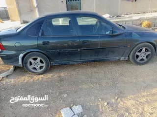 5 اوبل فيكترا 2000 للبيع
