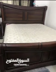  1 سرير مع فرش نضيف