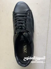  3 بوتين رجالي مقاس 42 بحالة ممتازة و سعر ممتاز