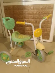  6 بسكليت بحاله ممتازه لعمر 3 سنوات