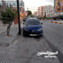  11 بيجيو 206 يوجد فيها كبسه للسرعه   بيجيو 206 سيدان بحال الوكاله   للتواصل على الدردشه الرجاء عدم