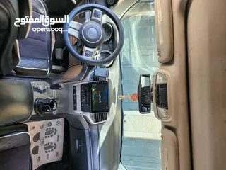  6 جراند شيروكي  باختصار  فل الفل من كل الإضافات والتعديلات  ماتور 3000 ديزل مع نظام تبريد معدل  نص بنص