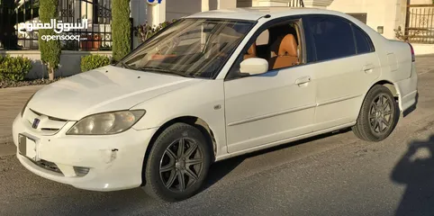  3 هوندا سيفيك Lxi 2005  اوتوماتيك لون ابيض