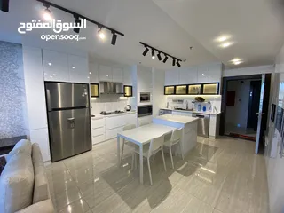  6 شقه للايجار مفروش في الجولد جم-13988