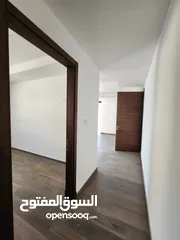  18 شقة فارغة للبيع بين الدوار الرابع و الخامس - ref : 14610