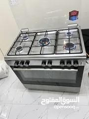  3 what  For Sell Cooking Range good condition.