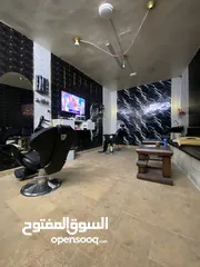  18 فرصة استثمارية وسكنية مميزة في ماركا الجنوبية – عمّان ( بيت مع ثلاث محلات للبيع )