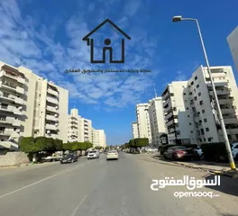  2 شقة للإيجار في زاوية الدهماني بالقرب من سوق الشط الدور الثاني