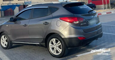  5 جب هونداي 2012 ديزل ماتور 2000cc 4x4