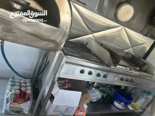  7 كرفان لبيع مع رخصة جاهز الشغل سعر قابل للتفاوض
