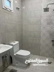  5 للإيجار شقة في غرب عبد الله المبارك (المجد) أول ساكن