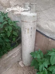  2 جرة غاز كبيرة طول 170 وزن 60 كغ
