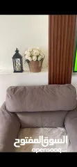  1 كنب امريكي رمادي مستعمل بحاله ممتازه  جدا