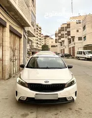  3 كيا سيراتو فل اضافت سعر مميز كاش فقط  ابد صفر سحب شركة عداد قليل جنط مميز  لون مميز سليمة بدون حوادث