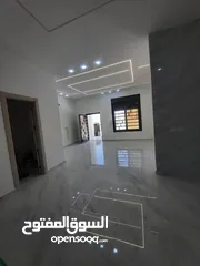  16 شبه فيلا في ارقى مناطق شومر