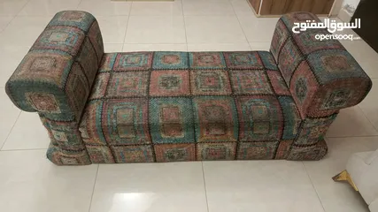  5 طقم كنب. كورنر للبيع بحاله جيده