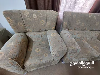  3 غرفة ضيوف للبيع 8 مقاعد  بحاله جيده جدا