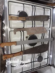  2 سواطير اصليه عدد 3 وسكين شاورما كلهم