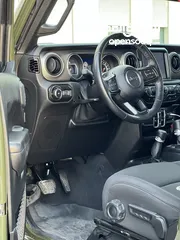  4 Jeep Wrangler JL 2021