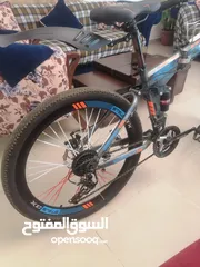  20 بسكليتات...