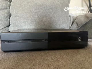  1 اكس بوكس ون للبيع مستعمل