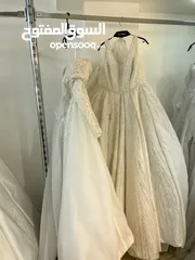  20 مطلوب للعمل لدى محل بدلات عرائس وفساتين سهره خياطه لديها القدرة على العمل ولديها الخبره الكافيه