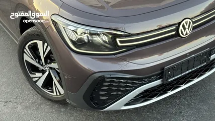  6 Volkswagen ID 6 2022