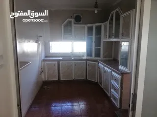  4 شقة سكنية لل إيجار