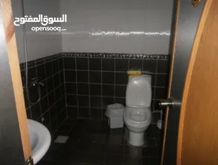  8 مكتب تجاري فاخر جدا للبيع في  أفضل مكاتب  خلدا / موقع حيوي ممتاز  الرقم المرجعي : 2688
