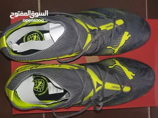  1 حذاء كرة قدم للنجيل الصناعي puma