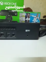  6 اكس بوكس 1 من شركة مايكروسوفت  جميع اغراضه جديد