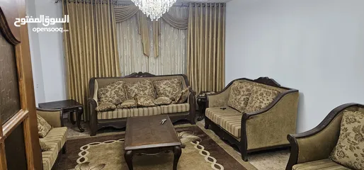  8 شقة البيع في الخليل