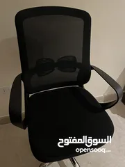  1 Office Chair for Sale - كرسي مكتب للبيع