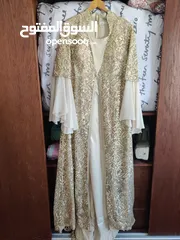  1 قفطان ذهبي ملبوس مرة واحدة فقط