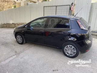  5 فيات بونتو 2010 متور 1400