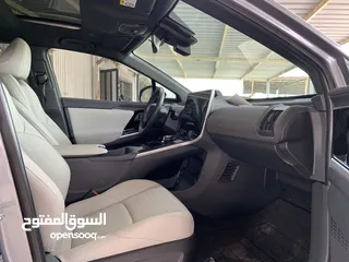  24 تويوتا bz4x 2022 برو فل الفل عداد 14 الف كيلو السياره بحاله الوكاله