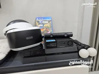  4 (بلاي ستيشن 4 + VR + شريطين) للبدل او البيع