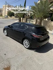  22 لكزس CT200 موديل 2012