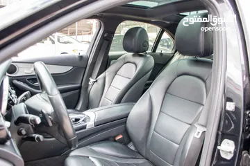  24 مرسيدس سي 300 بانوراما فل مواصفات C300 Luxury Panorama Full option