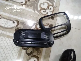  1 مساجل كيا سول وبطانت باب  خلفي  يامين وايد خارجيه وايد داخليه نقل