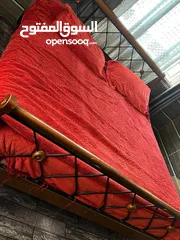  1 تخت حديد للبيع مع فرشه بسعر 50