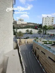  4 شقه عظم للبيع للسكن العائلي مع إمكانية التشطيب بإشراف هندسي كامل باطلال خلابه شماليه غربيه