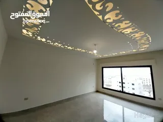  11 شقة مميزة طابق ثالث مع روف بمساحة 180  متر للبيع في اجمل مناطق شفا بدر... ( Property ID : 30675 )