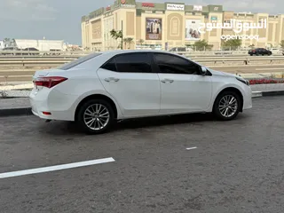  8 Toyota Corolla 2015 - 2.0 L - SE+