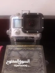  1 Go Pro (Hero 4)