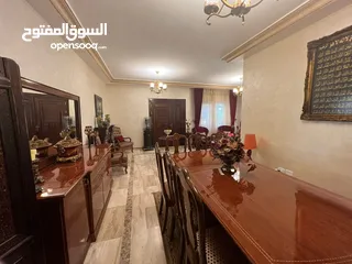  7 شقة للبيع في أجمل مناطق عمان في تلاع العلي الشمالي بإطلالة خلابة و تصميم ولا أروع و بمساحات 180م