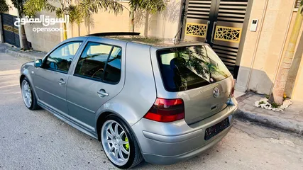  4 فولكسفاجن جولف 2003